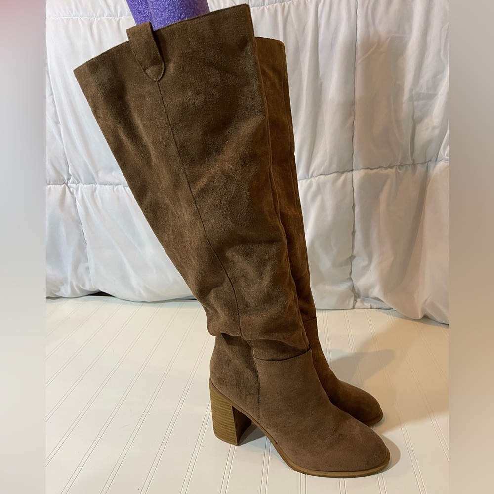 VICI Saint Slouch Boots Size 10